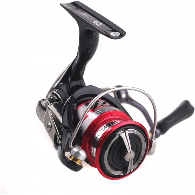 Катушка DAIWA 18 Ninja LT 2000 10219-200 Катушка DAIWA 18 Ninja LT 2000 10219-200